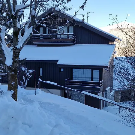 Cosy à Montalbert Avec Wifi Pour 4 Personnes - Fr-1-755-43 *